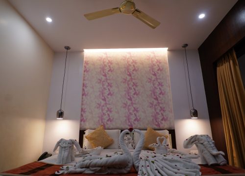 Double Bed Deluxe Room