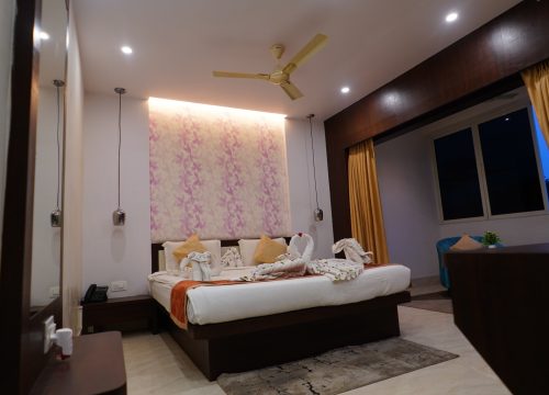 Triple Bed Delux Room